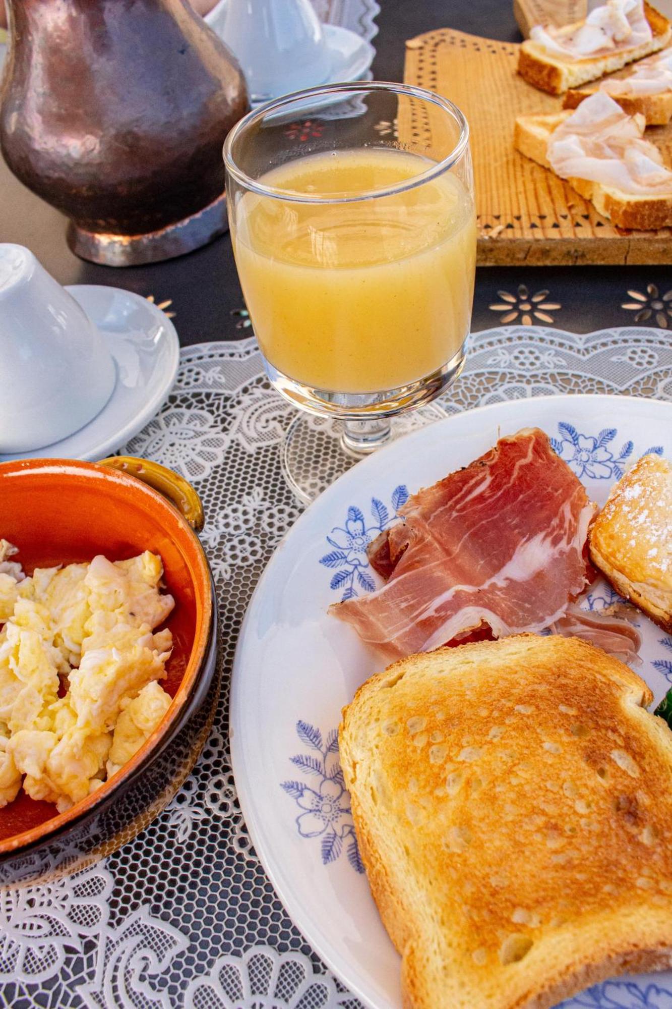 A Casa Di Gianni E Mari Bed & Breakfast Vestone Dış mekan fotoğraf