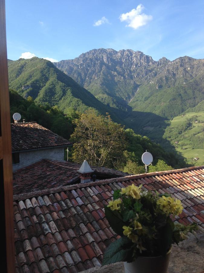A Casa Di Gianni E Mari Bed & Breakfast Vestone Dış mekan fotoğraf