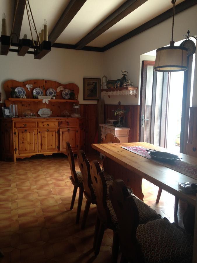 A Casa Di Gianni E Mari Bed & Breakfast Vestone Dış mekan fotoğraf