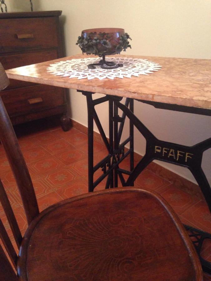 A Casa Di Gianni E Mari Bed & Breakfast Vestone Dış mekan fotoğraf
