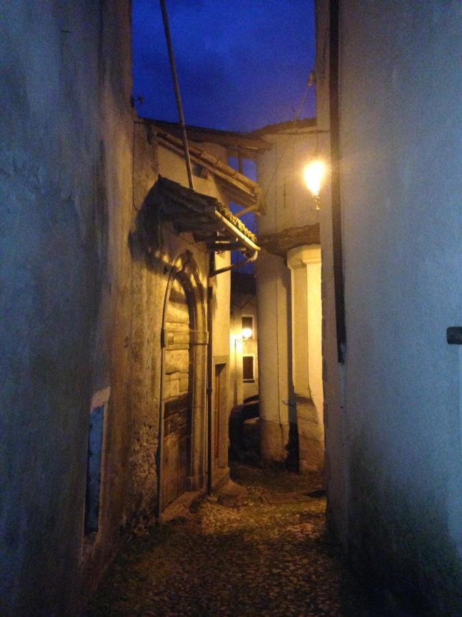 A Casa Di Gianni E Mari Bed & Breakfast Vestone Dış mekan fotoğraf