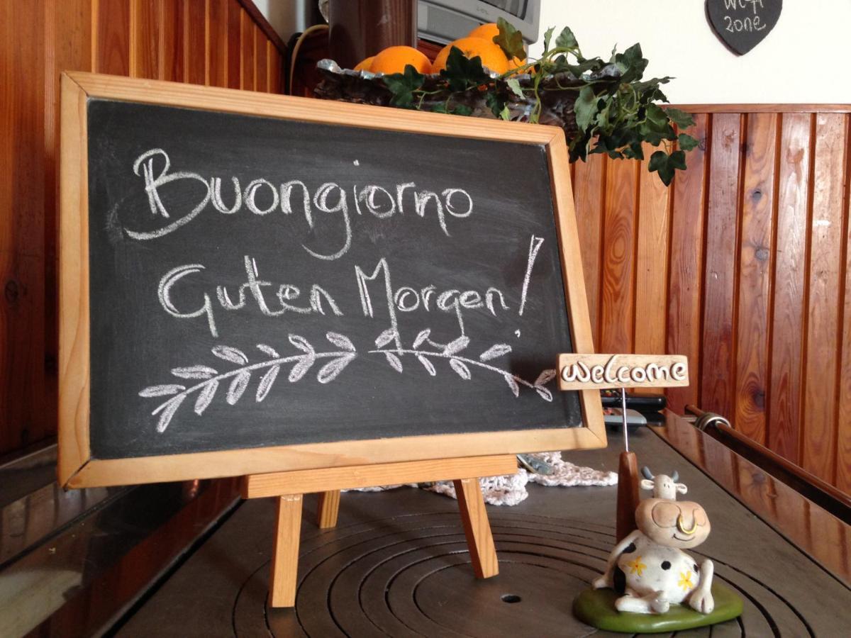 A Casa Di Gianni E Mari Bed & Breakfast Vestone Dış mekan fotoğraf