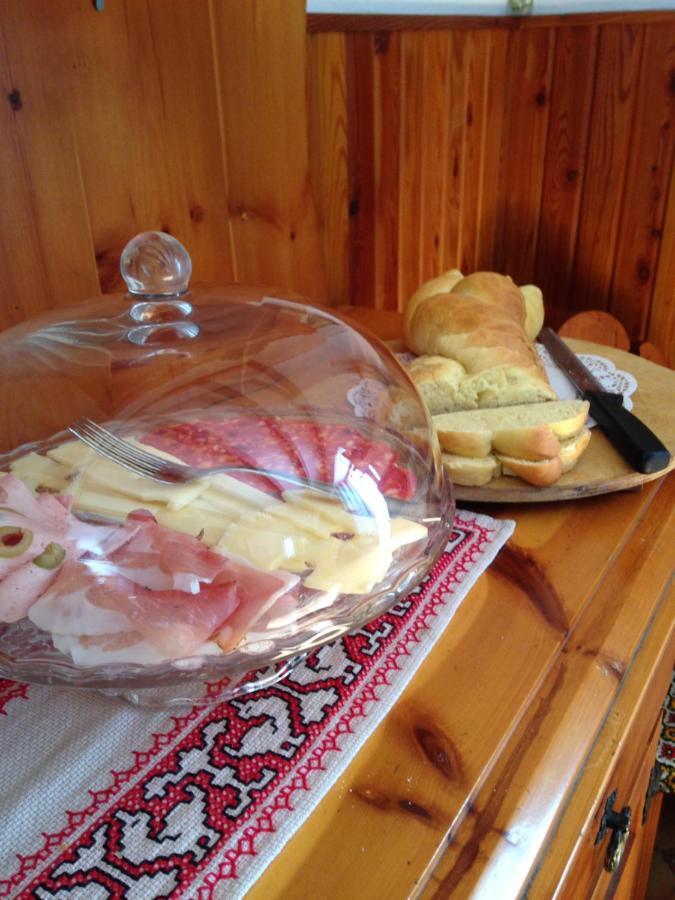 A Casa Di Gianni E Mari Bed & Breakfast Vestone Dış mekan fotoğraf