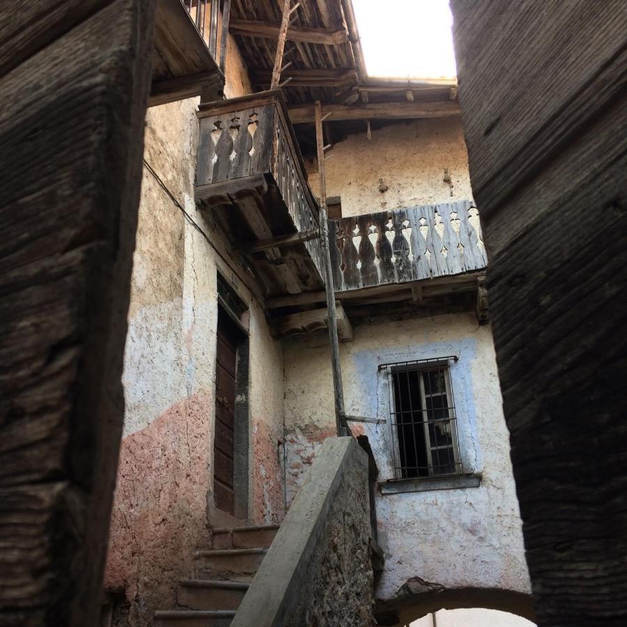 A Casa Di Gianni E Mari Bed & Breakfast Vestone Dış mekan fotoğraf